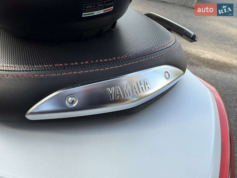 Макси-скутер Yamaha X-Max 250 2015 в Виннице