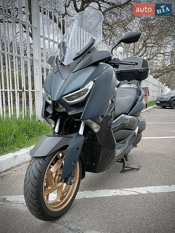 Макси-скутер Yamaha X-Max 2022 в Одессе