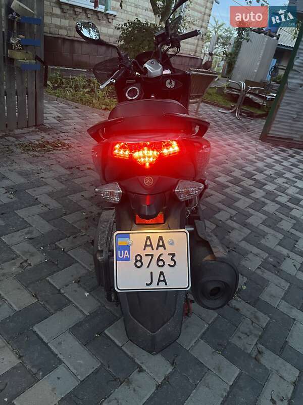 Вантажні моторолери, мотоцикли, скутери, мопеди Yamaha X-Max 2013 в Києві фото 6 Вантажні моторолери, мотоцикли, скутери, мопеди Yamaha X-Max 2013 в Києві