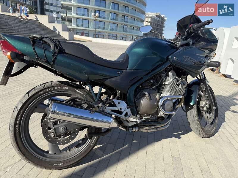 Мотоцикл Классик Yamaha XJ 600 Diversion 2000 в Одессе