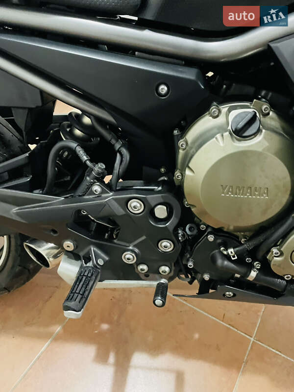 Мотоцикл Без обтекателей (Naked bike) Yamaha XJ6 Diversion 2010 в Киеве