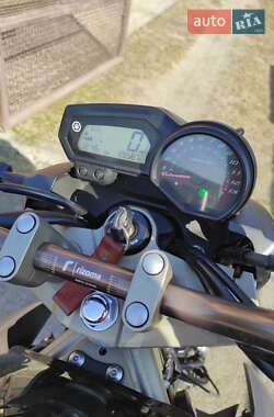 Мотоцикл Без обтікачів (Naked bike) Yamaha XJ6 2010 в 