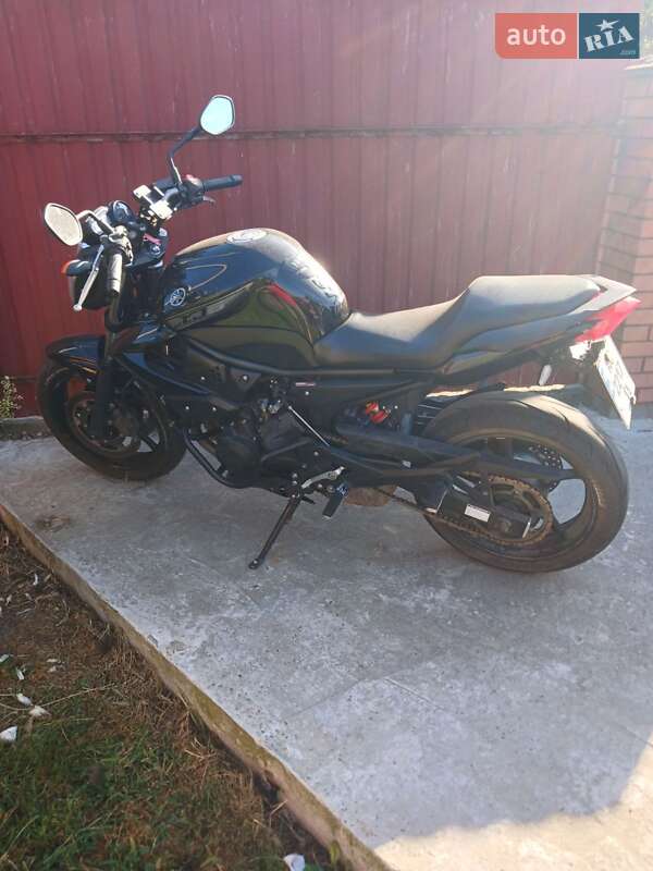 Мотоцикл Без обтікачів (Naked bike) Yamaha XJ6 2012 в Нововолинську