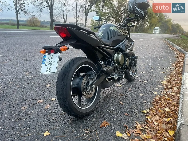 Yamaha XJ6 2009