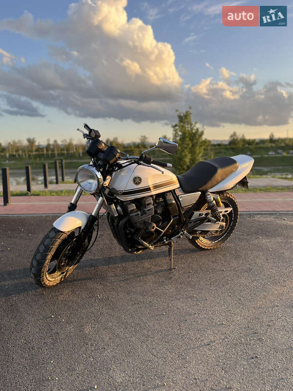 Спортбайк Yamaha XJR 1997 в Коломиї