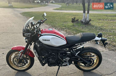 Мотоцикл Без обтекателей (Naked bike) Yamaha XSR 2020 в 