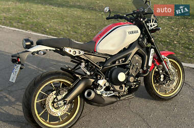 Мотоцикл Без обтекателей (Naked bike) Yamaha XSR 2020 в 