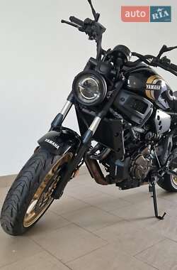 Кафе рейсер Yamaha XSR 2023 в Глибокій