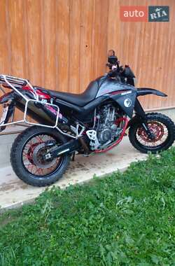 Мотоцикл Супермото (Motard) Yamaha XT 660 2010 в 