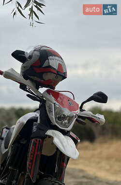 Мотоцикл Супермото (Motard) Yamaha XT 660 2008 в Новой Одессе