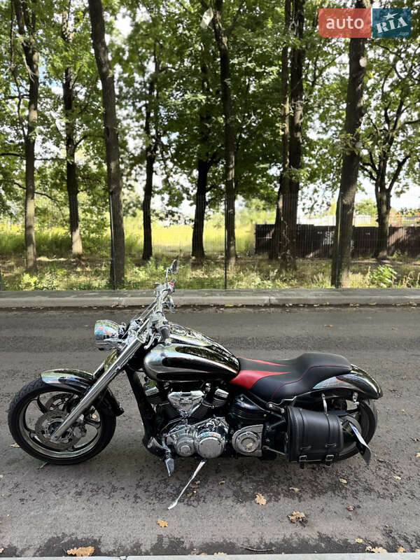 Yamaha XV 2009
