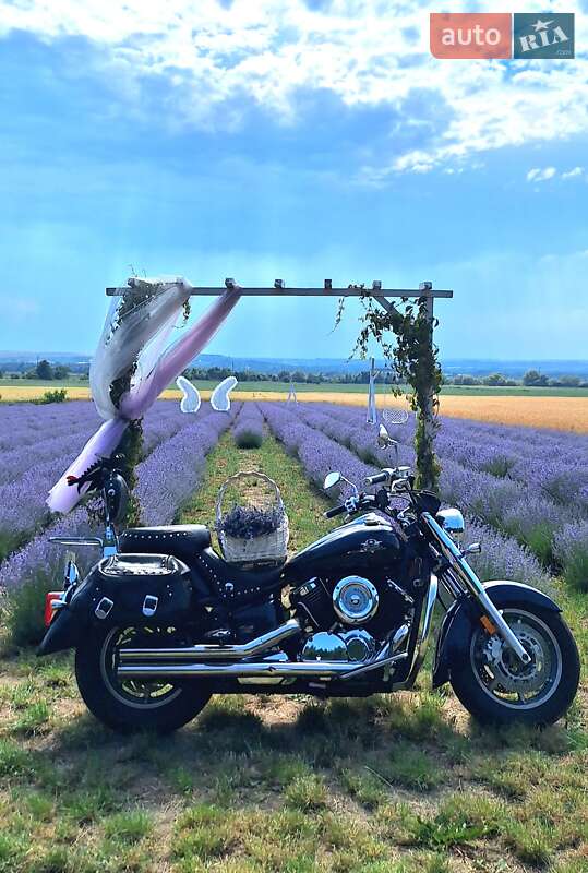 Мотоцикл Чоппер Yamaha XVS 1100 V-Star 2005 в Глибокій