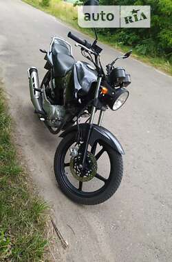 Мотоцикл Классик Yamaha YBR125 2014 в Дубно