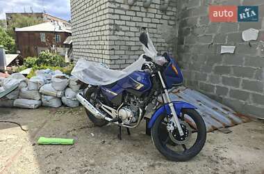 Мотоцикл Классік Yamaha YBR125 2012 в 