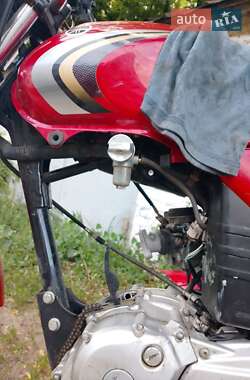 Грузовые мотороллеры, мотоциклы, скутеры, мопеды Yamaha YBR125 2008 в 