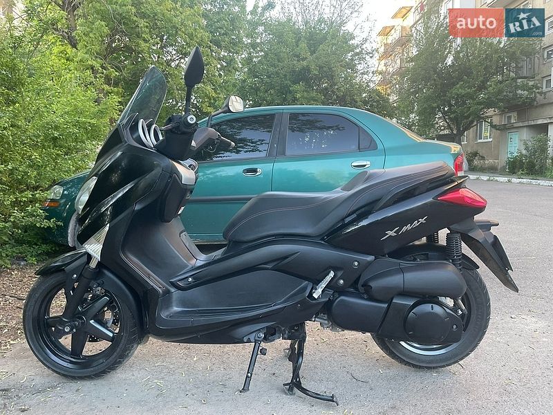 Максі-скутер Yamaha YP 2013 в Береговому