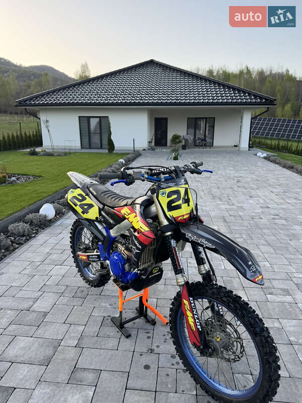 Мотоцикл Кросс Yamaha YZ 450F 2019 в Хусті