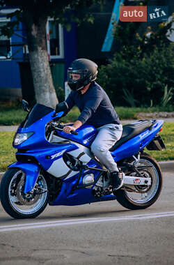 Спортбайк Yamaha YZF 600R Thundercat 2002 в Кам'янець-Подільському