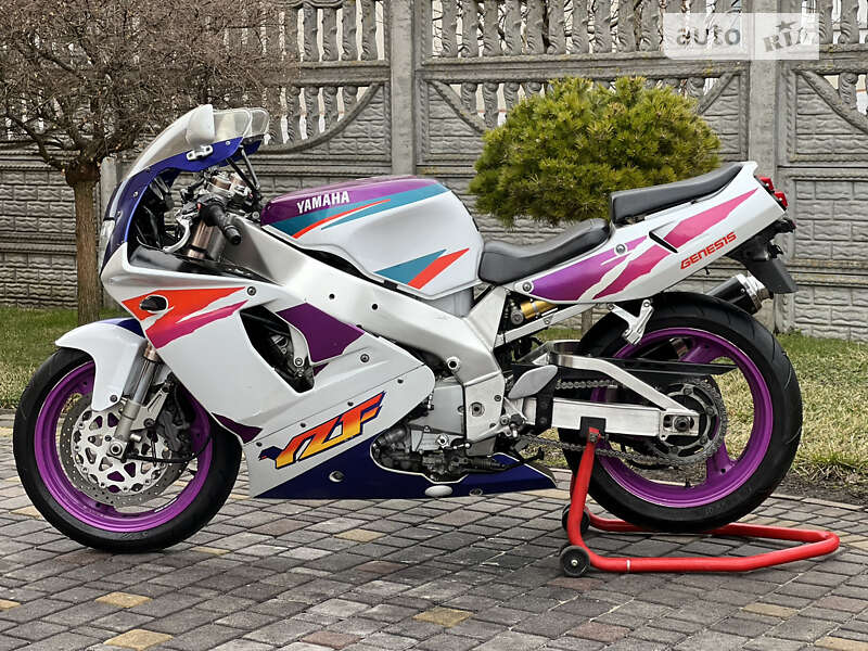 Мотоцикл Супермото (Motard) Yamaha YZF 750R 1995 в Буске