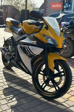 Спортбайк Yamaha YZF R-125 2008 в Новоукраїнці