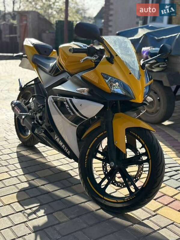 Спортбайк Yamaha YZF R-125 2008 в Новоукраинке