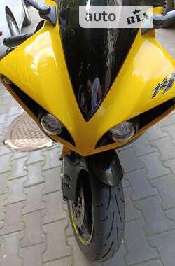 Мотоцикл Спорт-туризм Yamaha YZF R1 2010 в Києві