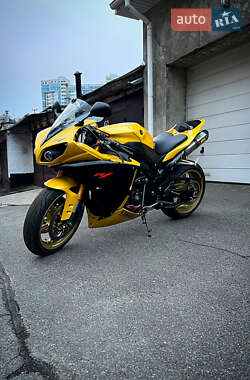 Спортбайк Yamaha YZF R1 2009 в Києві