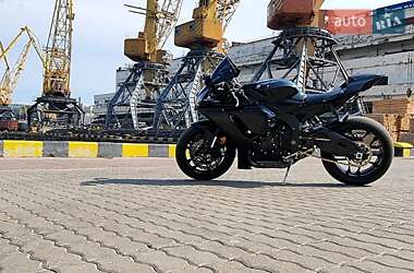 Мотоцикл Супермото (Motard) Yamaha YZF R1 2020 в 