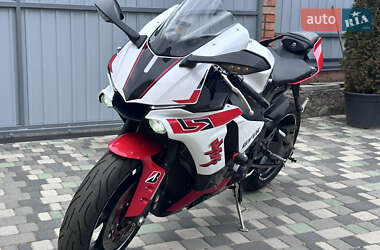 Спортбайк Yamaha YZF R1 2016 в Кропивницком