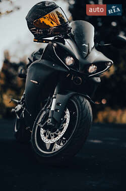 Спортбайк Yamaha YZF R1 2013 в Южноукраїнську