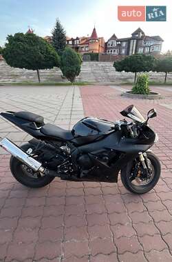 Спортбайк Yamaha YZF R1 2004 в Києві