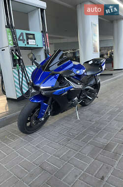 Спортбайк Yamaha YZF R1 2016 в 