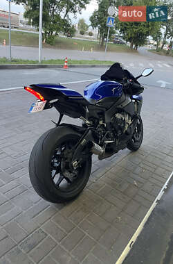 Спортбайк Yamaha YZF R1 2016 в 