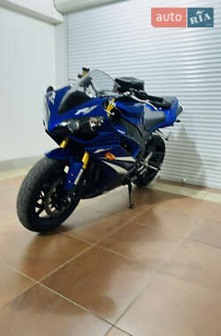 Спортбайк Yamaha YZF R1 2008 в 
