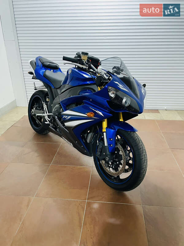 Спортбайк Yamaha YZF R1 2008 в Киеве