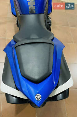 Спортбайк Yamaha YZF R1 2008 в 