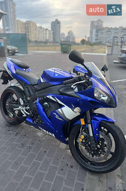 Спортбайк Yamaha YZF R1 2004 в Киеве