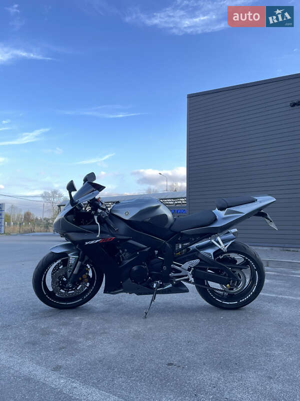 Спортбайк Yamaha YZF R1 2002 в Днепре фото 4 Спортбайк Yamaha YZF R1 2002 в Днепре