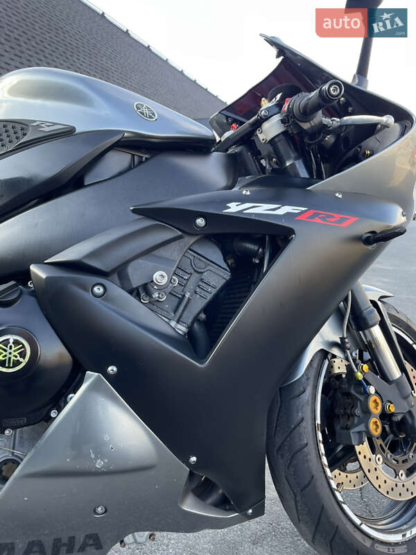 Спортбайк Yamaha YZF R1 2002 в Днепре фото 12 Спортбайк Yamaha YZF R1 2002 в Днепре