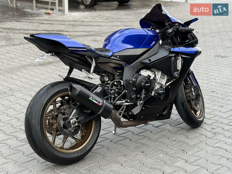 Спортбайк Yamaha YZF R1 2016 в Києві фото 4 Спортбайк Yamaha YZF R1 2016 в Києві