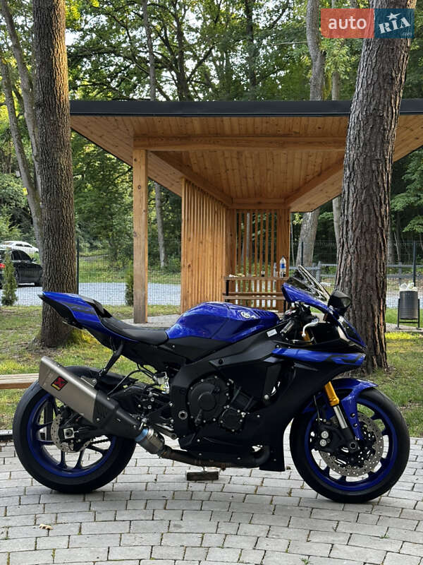 Спортбайк Yamaha YZF R1 2019 в Золочеві