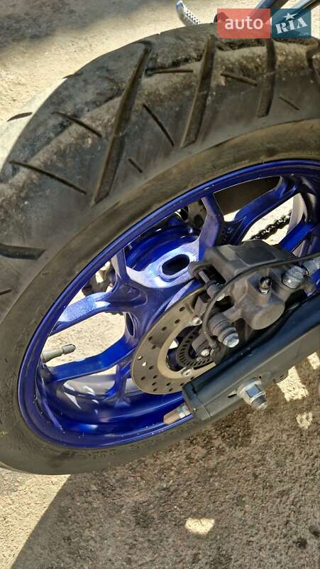 Спортбайк Yamaha YZF-R25 2016 в Киеве фото 8 Спортбайк Yamaha YZF-R25 2016 в Киеве