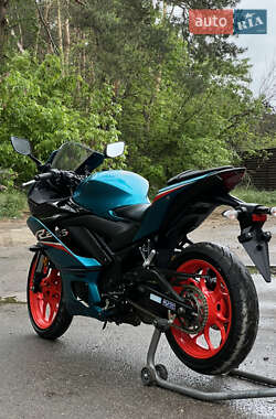 Спортбайк Yamaha YZF-R25 2021 в 