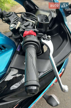 Спортбайк Yamaha YZF-R25 2021 в 
