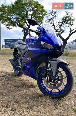 Спортбайк Yamaha YZF-R25 2020 в 