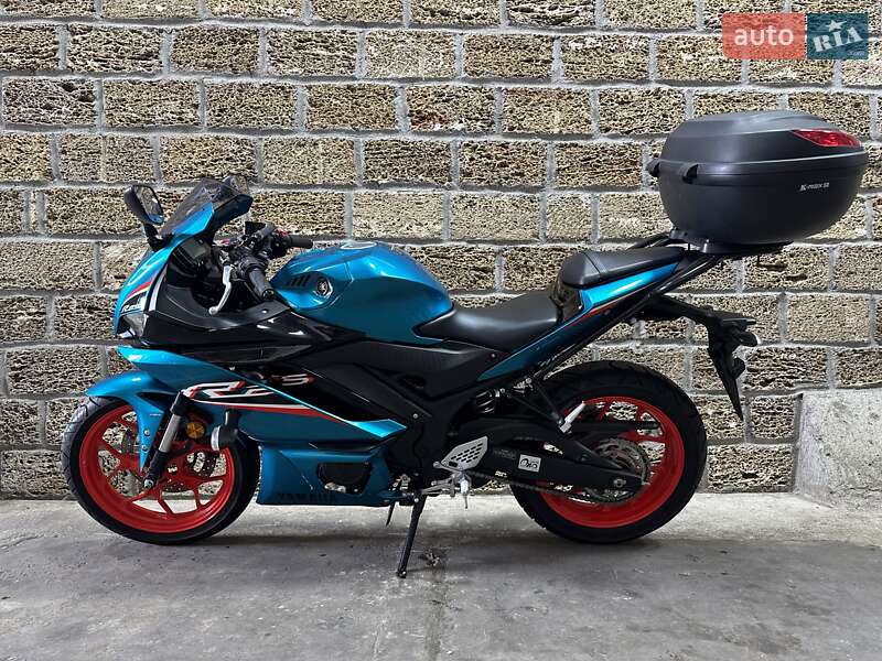 Yamaha YZF-R25 2021 Yamaha YZF-R25 2021