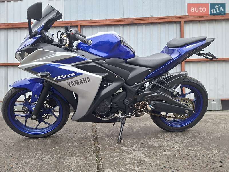 Спортбайк Yamaha YZF-R25 2015 в Дніпрі