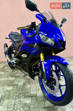 Мотоцикл Спорт-туризм Yamaha YZF-R3 2019 в Києві