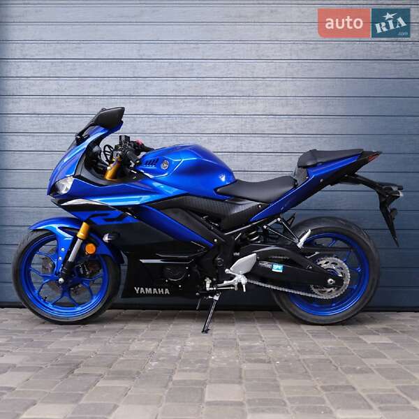 Мотоцикл Без обтекателей (Naked bike) Yamaha YZF-R3 2020 в Белой Церкви