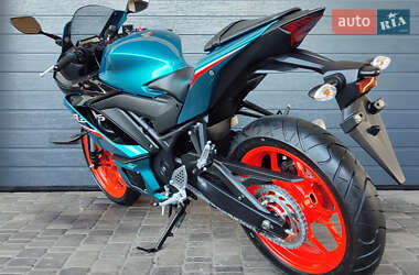 Мотоцикл Без обтекателей (Naked bike) Yamaha YZF-R3 2020 в 